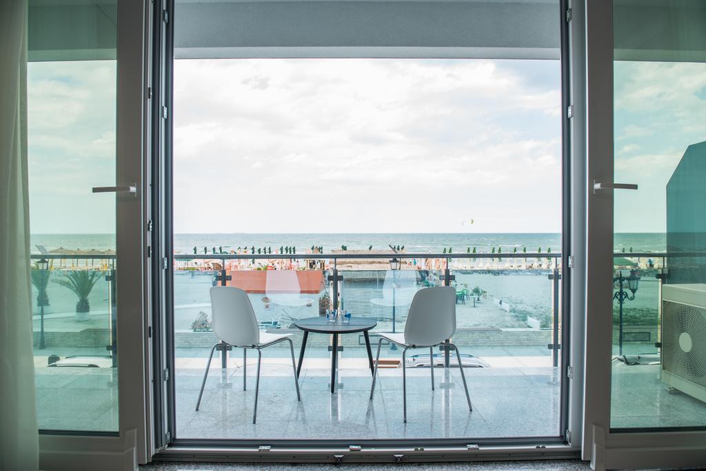 Wave 1 Promenada Apartments Năvodari Εξωτερικό φωτογραφία